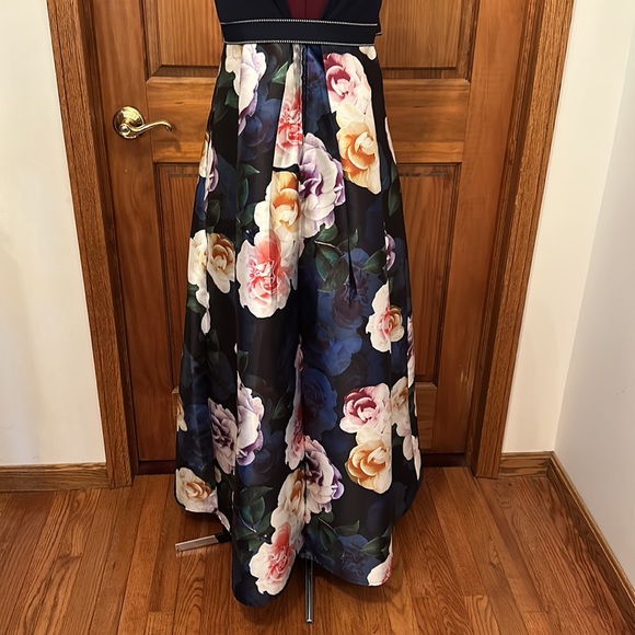 Spring Pageant Gown - Picture 5 of 9